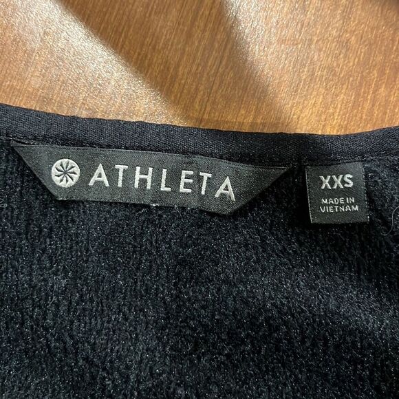 Athleta Cozy Karma Wrap Cardigan sweater size XXS. - Picture 6 of 7